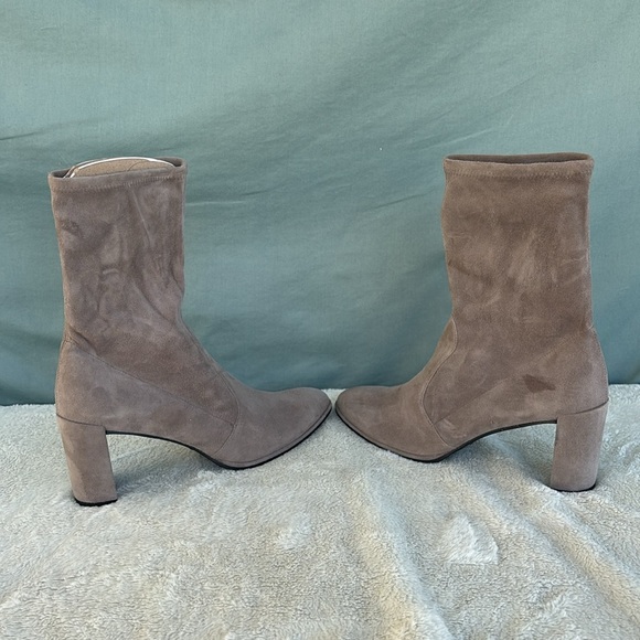 EUC Stuart Weitzman Yuliana 60 Stretch Suede Flannel Gray Boot Leather Size 9.5 - Picture 3 of 10